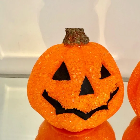 VINTAGE POPCORN LIGHT UP 6” PUMPKIN BUNDLE OF 2
